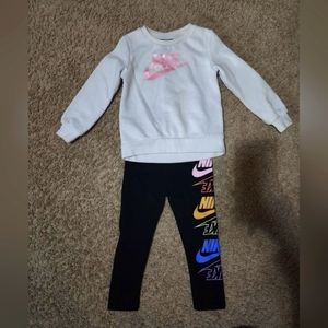 Toddler Nike 2 Piece Sweatshirt and Leggings Set